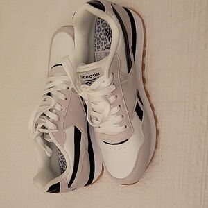 Reebok classics white and black leather
